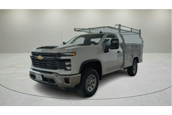 $34945 : Chevrolet Silverado 3500HD 2 image 3