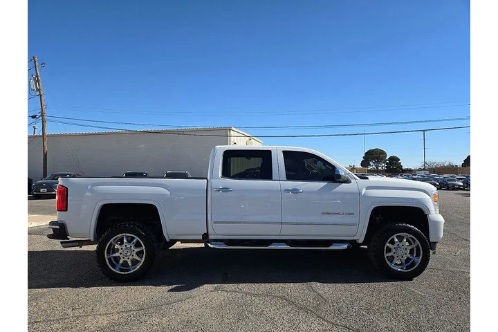 $39995 : GMC Sierra 2500HD 2019 4x4 D image 2
