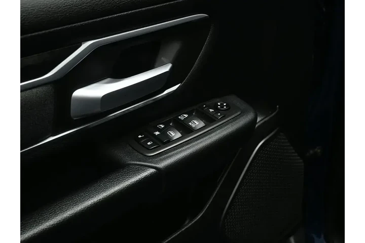 $32424 : Ram 1500 2021 4x2 Big Horn 4 image 10