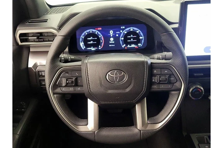 $39998 : Toyota Tacoma 2024 4x4 TRD O image 10