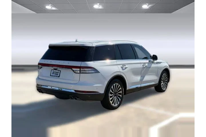 $27499 : Lincoln Aviator 2020 Reserve image 9