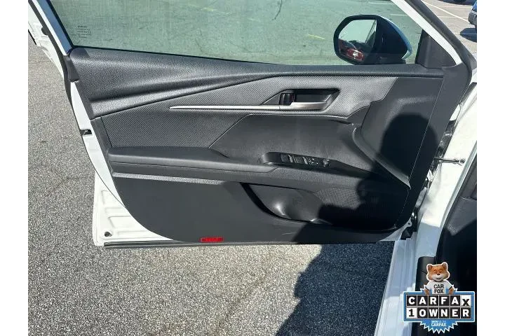 $28499 : Toyota Camry 2025 SE 4dr Sed image 10