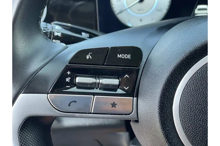 $18995 : Hyundai ELANTRA 2024 SEL 4dr image 8