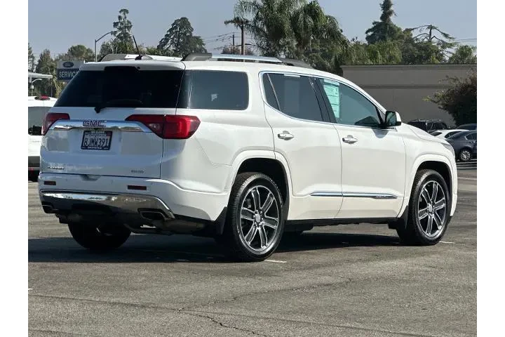 $22950 : GMC Acadia 2018 4x4 Denali 4 image 3