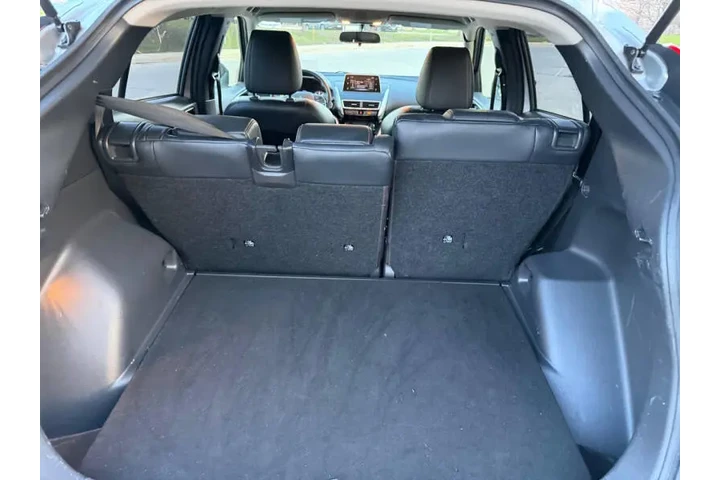 $13997 : 2018 Eclipse Cross SEL image 8