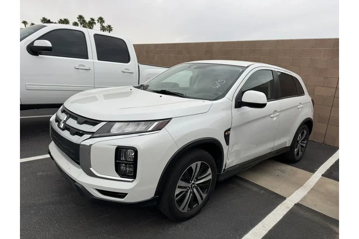 $15999 : Mitsubishi Outlander Sport 2 image 1