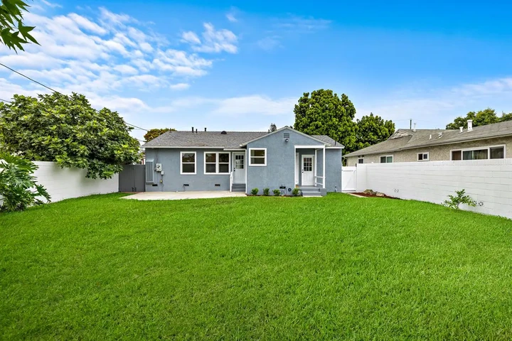 $1000 : Enjoy the tranquility of Home image 10