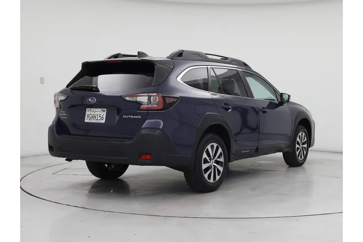 $29998 : Subaru Outback 2024 AWD Prem image 8
