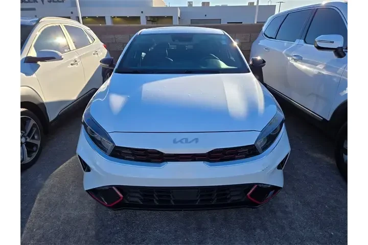 $17855 : Kia Forte 2023 GT-Line 4dr S image 2