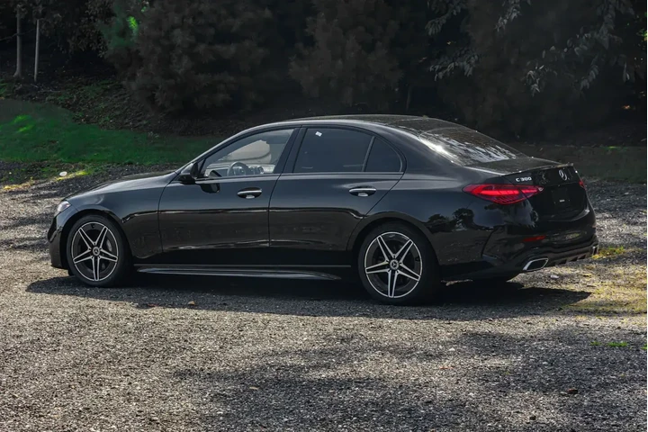 $27895 : Mercedes-Benz C-Class 2022 A image 5