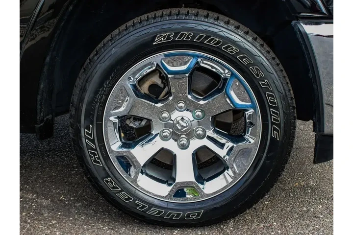 $36990 : Ram 1500 2025 4x4 Big Horn 4 image 7