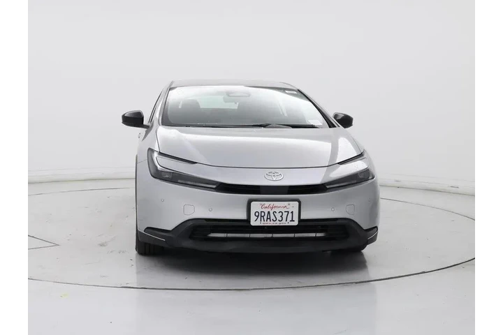 $29998 : Toyota Prius 2024 LE 4dr Hat image 5