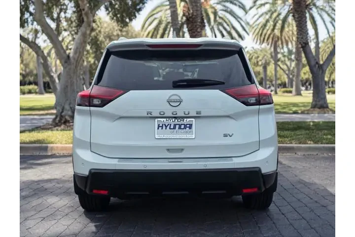 $23800 : Nissan Rogue 2024 SV 4dr Cro image 6