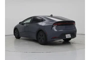 $29998 : Toyota Prius 2024 LE 4dr Hat thumbnail