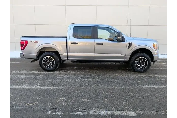 $30695 : Ford F-150 2022 4x4 XL 4dr S image 5