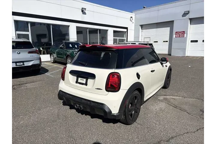 $31993 : MINI Hardtop 2 Door 2023 Joh image 3