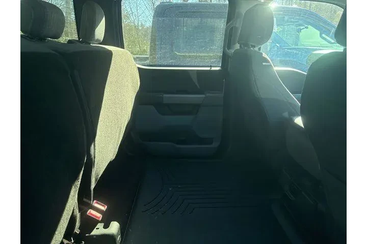 $32209 : Ford F-150 2021 4x4 XLT 4dr image 6