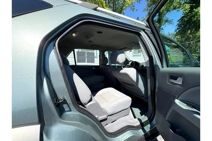 $4499 : 2005 Freestyle image 8