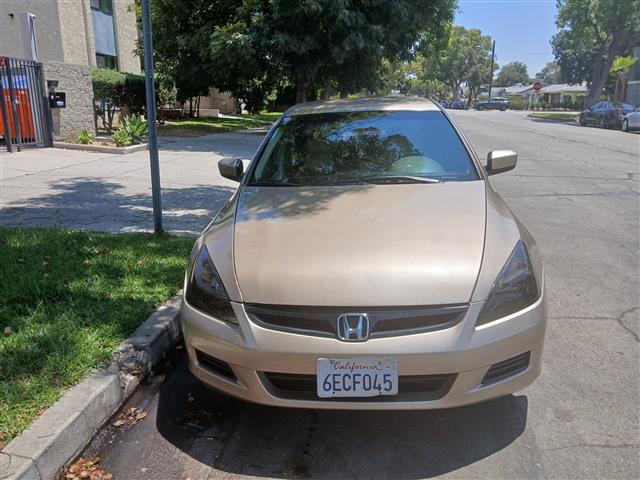 $2800 : Honda Accord  LX 2006 image 1