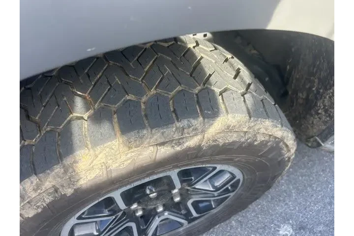 $38457 : Ford F-150 2021 4x4 XLT 4dr image 10