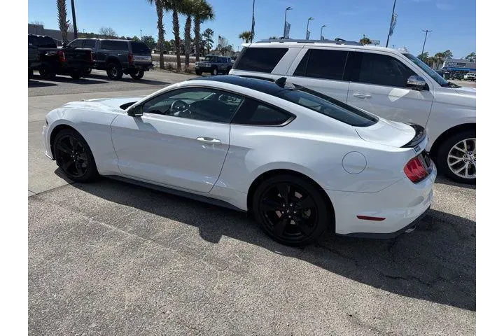$23803 : Ford Mustang 2022 EcoBoost 2 image 6