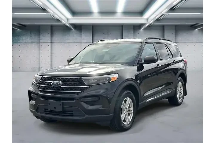 $29834 : Ford Explorer 2023 AWD XLT 4 image 1