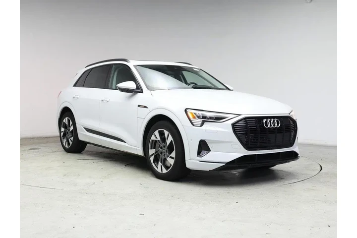 $27998 : Audi e-tron 2022 AWD quattro image 1