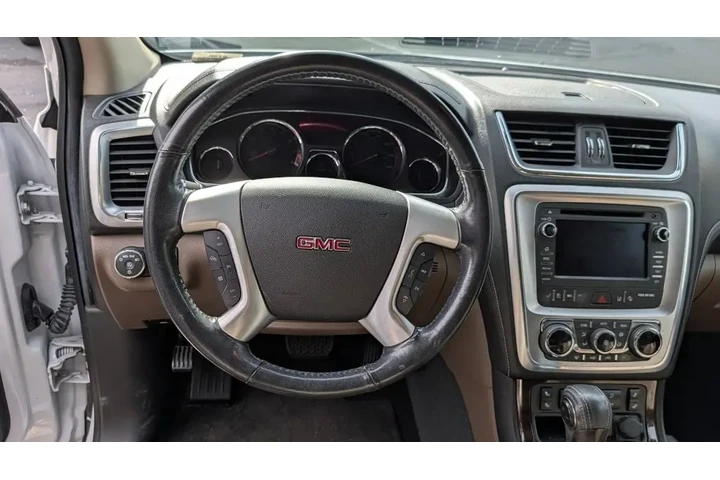 $15990 : 2017 Acadia Limited image 4
