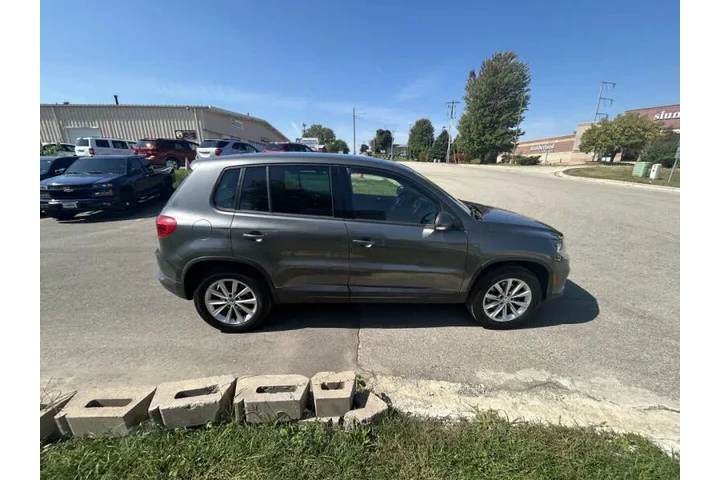 $7990 : 2014 Tiguan SE image 8