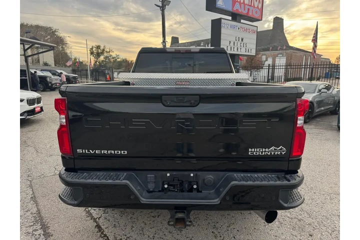 2020 Silverado 2500HD High Co image 5