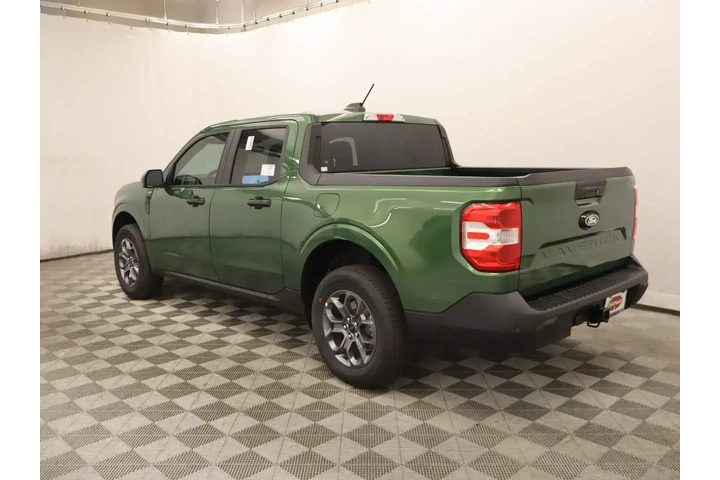 $30995 : Ford Maverick 2025 AWD XLT 4 image 3