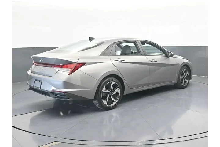 $16527 : Hyundai ELANTRA 2023 SEL 4dr image 6