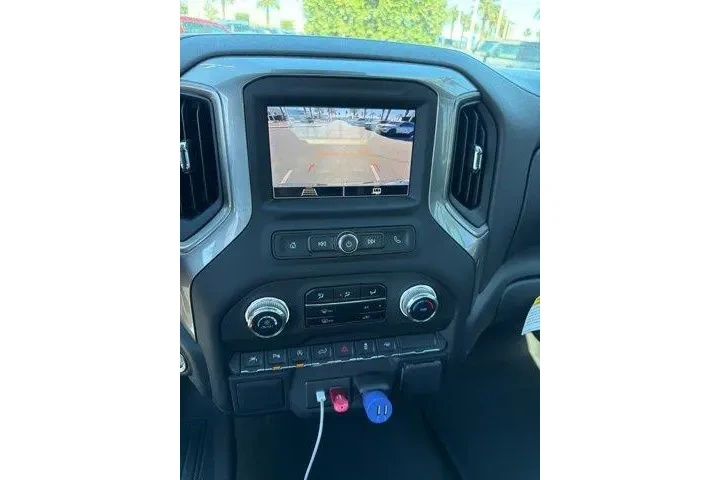 $33968 : GMC Sierra 1500 2025 4x2 Pro image 5