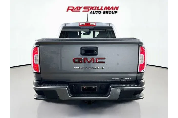$39975 : GMC Canyon 2022 4x4 Denali 4 image 6