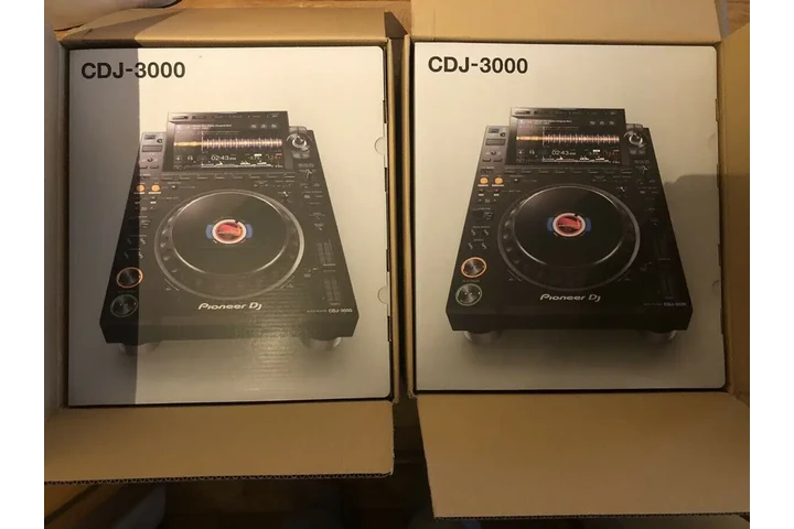 Pioneer DJ CDJ-3000 Player USA image 1