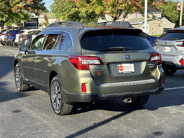 $12874 : PRE-OWNED 2015 SUBARU OUTBACK image 4