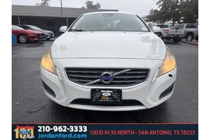 $6992 : Volvo S60 2012 T5 4dr Sedan image 2