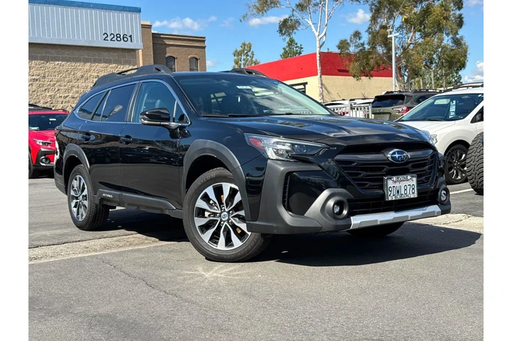 $25995 : Subaru Outback 2023 AWD Limi image 2
