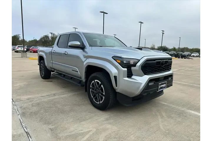 $35490 : Toyota Tacoma 2024 4x2 TRD S image 2