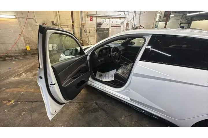 $21491 : Hyundai ELANTRA 2023 N Line image 10