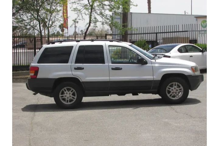 $7995 : 2004 Grand Cherokee Special E image 8