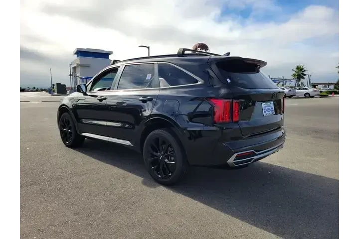 $22995 : Kia Sorento 2021 SX 4dr SUV image 4