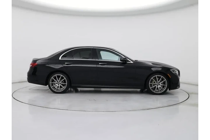 $38998 : Mercedes-Benz E-Class 2022 E image 7