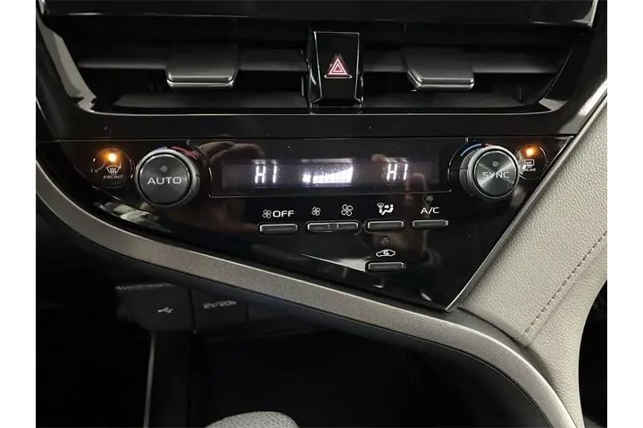 $19500 : Toyota Camry 2024 LE 4dr Sed image 9