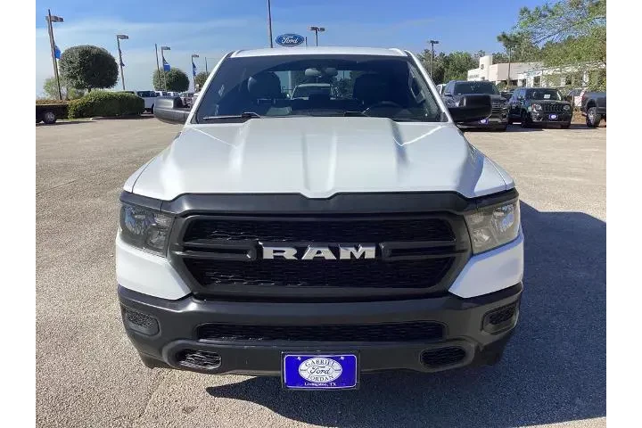 $29800 : Ram 1500 2023 4x4 Tradesman image 2