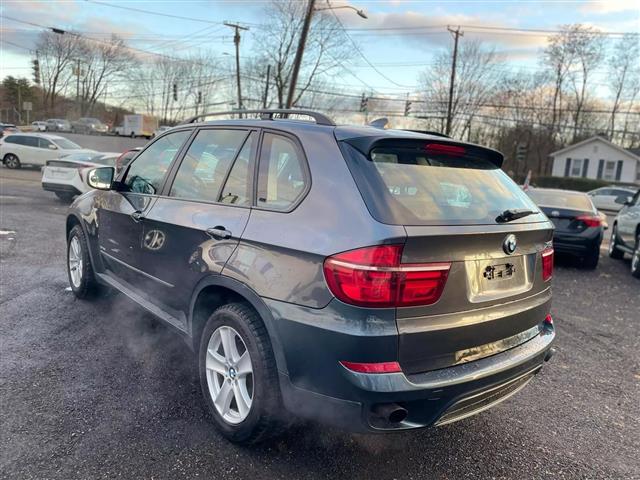 $12900 : 2013 BMW X52013 BMW X5 image 6