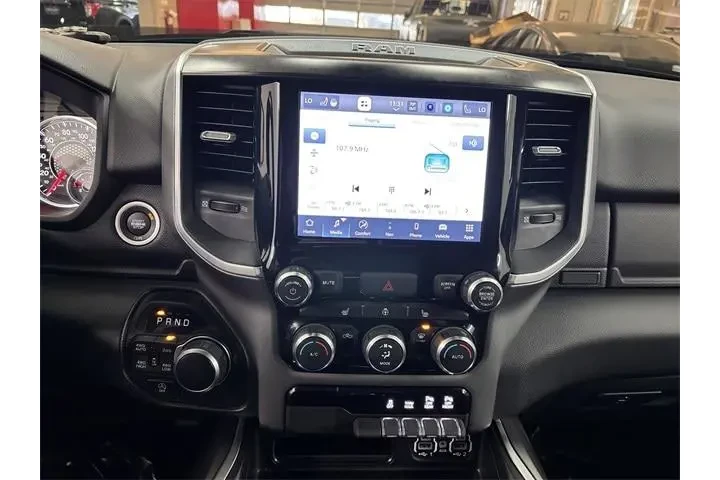 $35500 : Ram 1500 2022 4x4 Big Horn 4 image 8