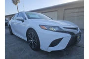 $17995 : 2018 Camry SE thumbnail