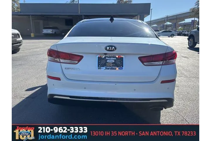 $11986 : Kia Optima 2019 LX 4dr Sedan image 5