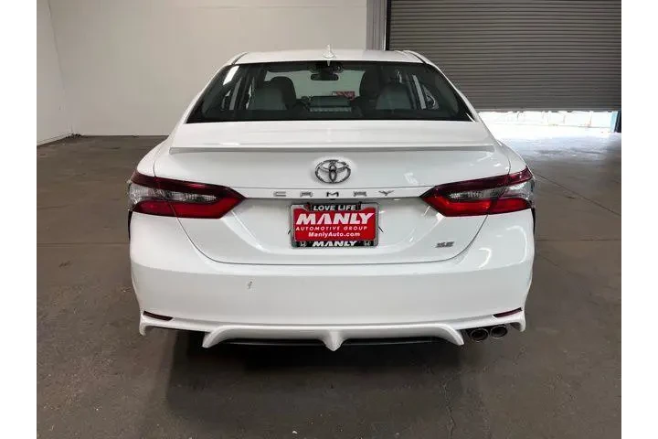 $23434 : Toyota Camry 2021 image 4